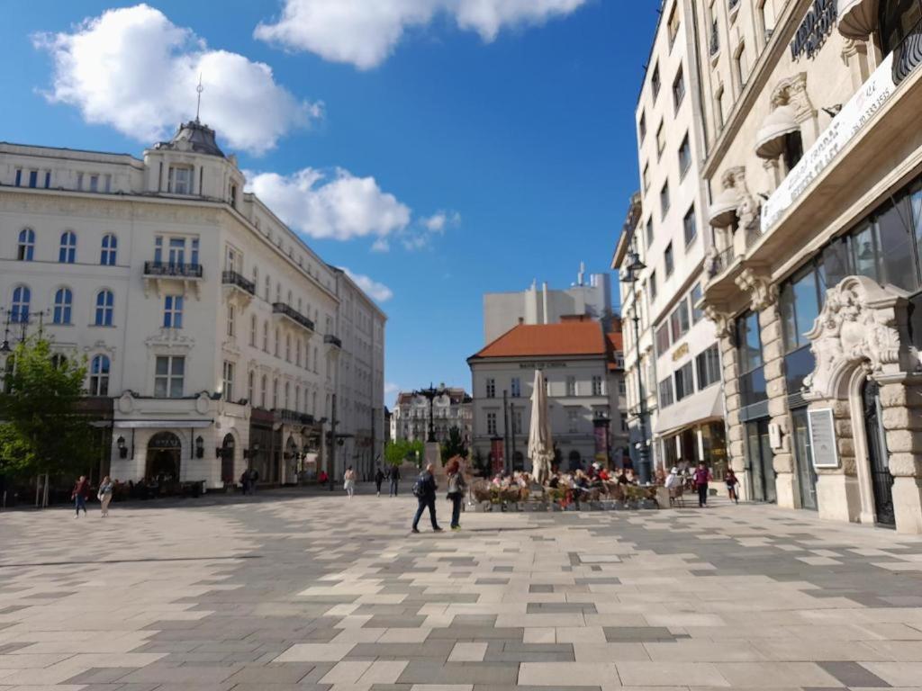 City Pulse King Street Top Location Будапеща Екстериор снимка